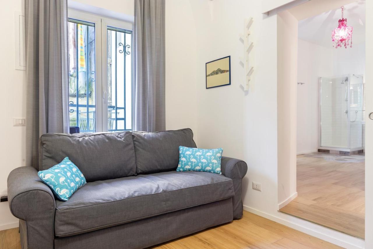 Oui Tree Apartment Napoli Dış mekan fotoğraf